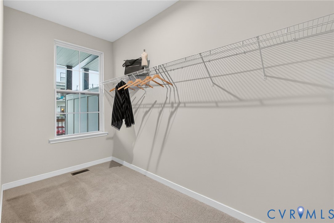2439 Ownby Ln Unit#b 13 Property Photo 26