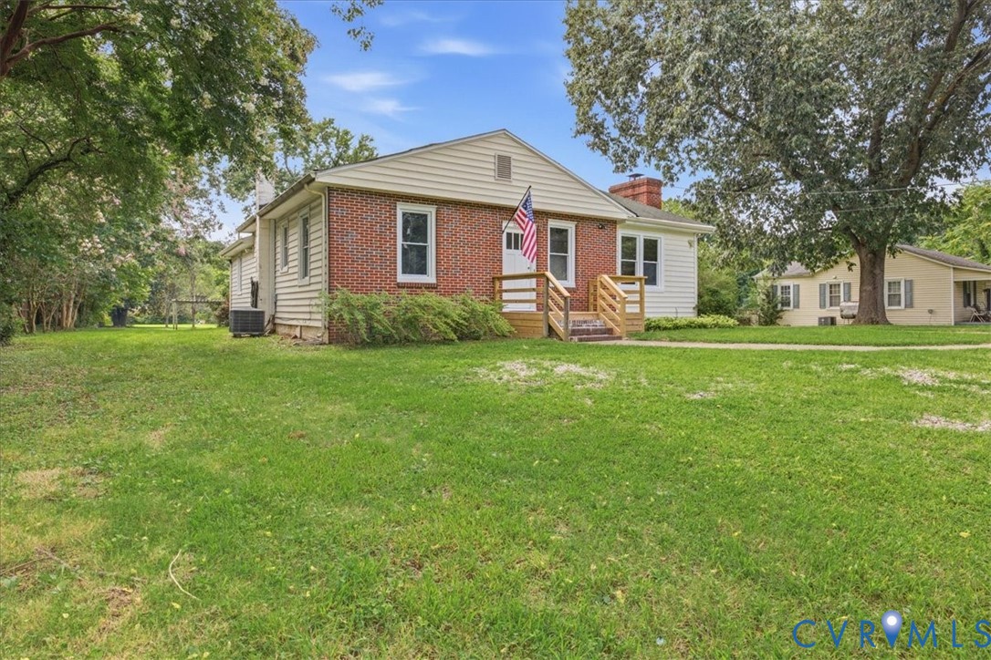 7232 Hopkins Rd Property Photo 3