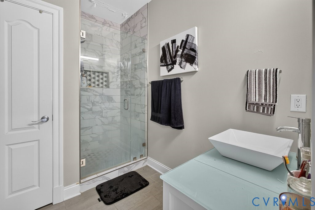 11431 Shorecrest Ct Property Photo 22
