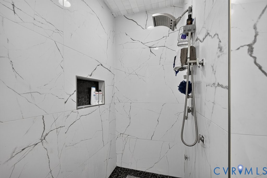 11431 Shorecrest Ct Property Photo 59
