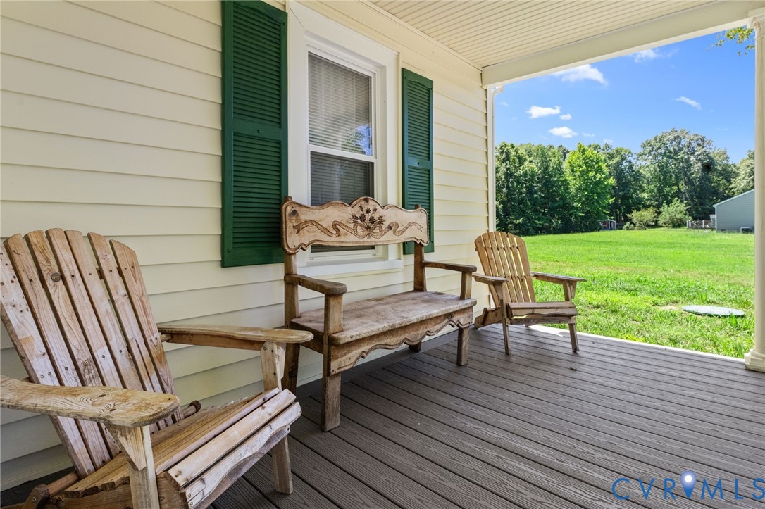 738 Bowlers Rd Property Photo 8