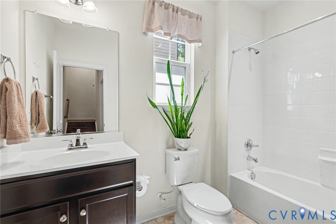 4616 Broad Hill Dr Property Photo 10