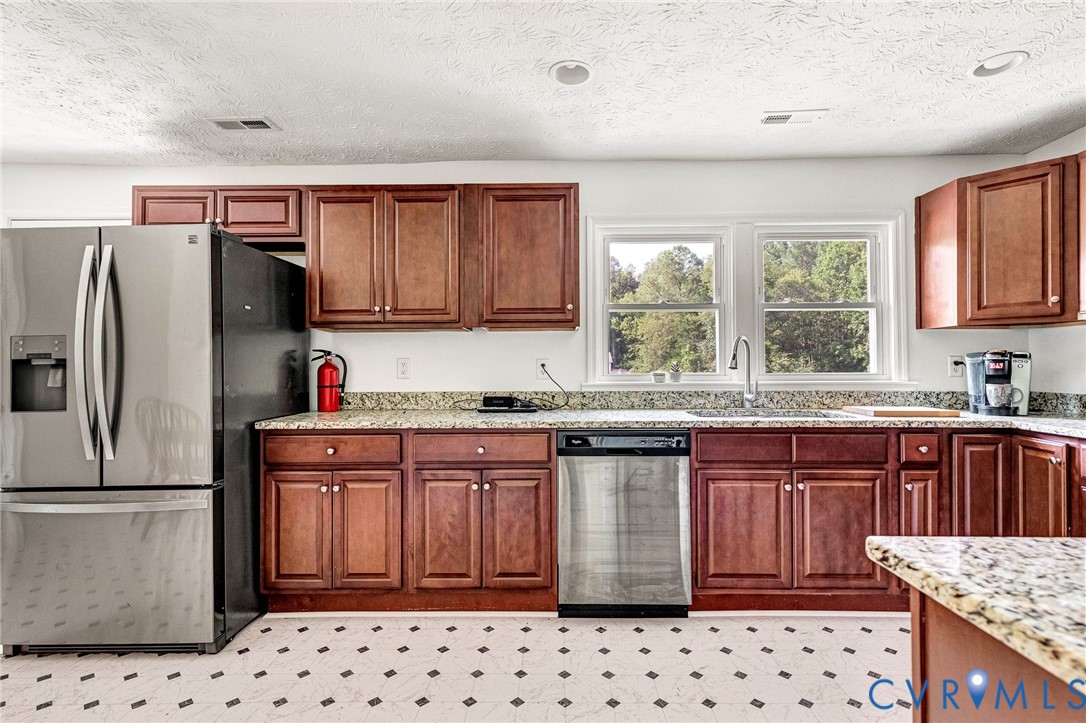 16246 W Patrick Henry Rd Property Photo 14