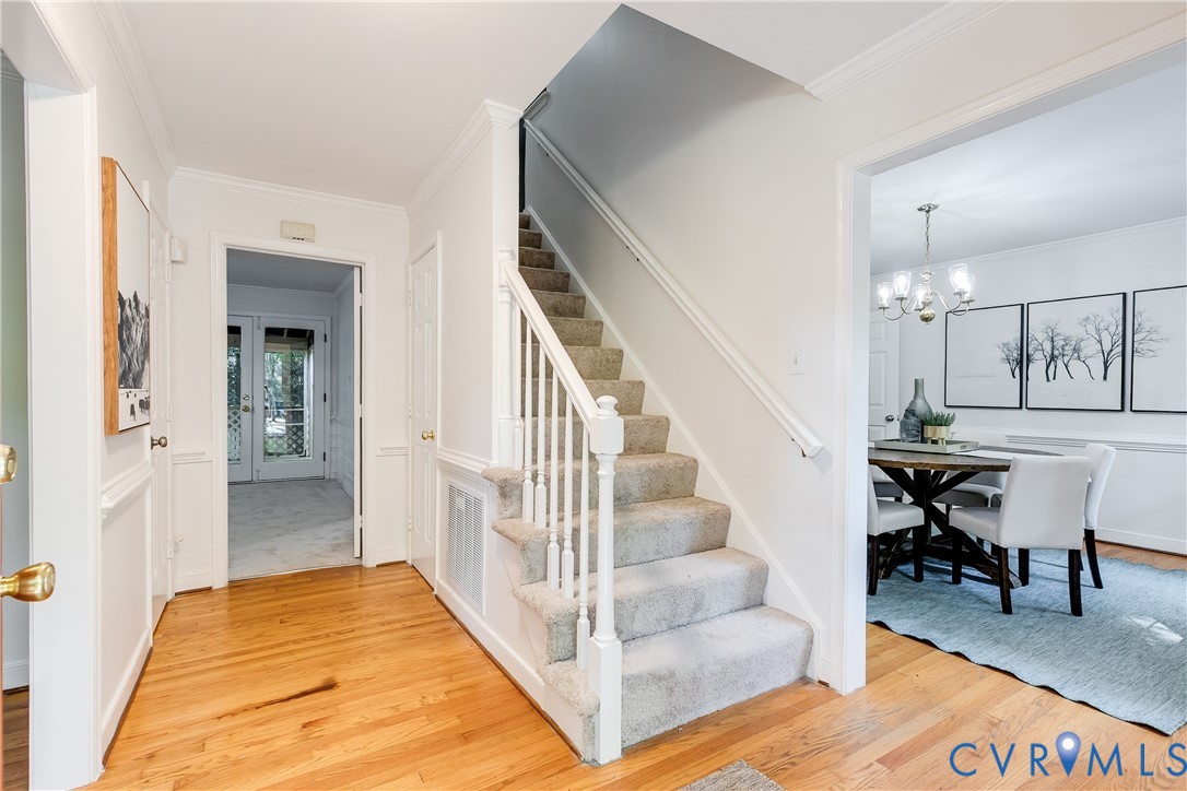 5808 Oak Knoll Rd Property Photo 4