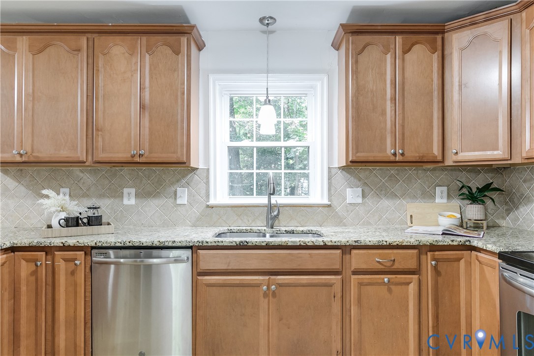 5808 Oak Knoll Rd Property Photo 12