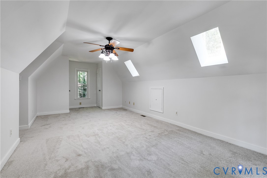 5808 Oak Knoll Rd Property Photo 24