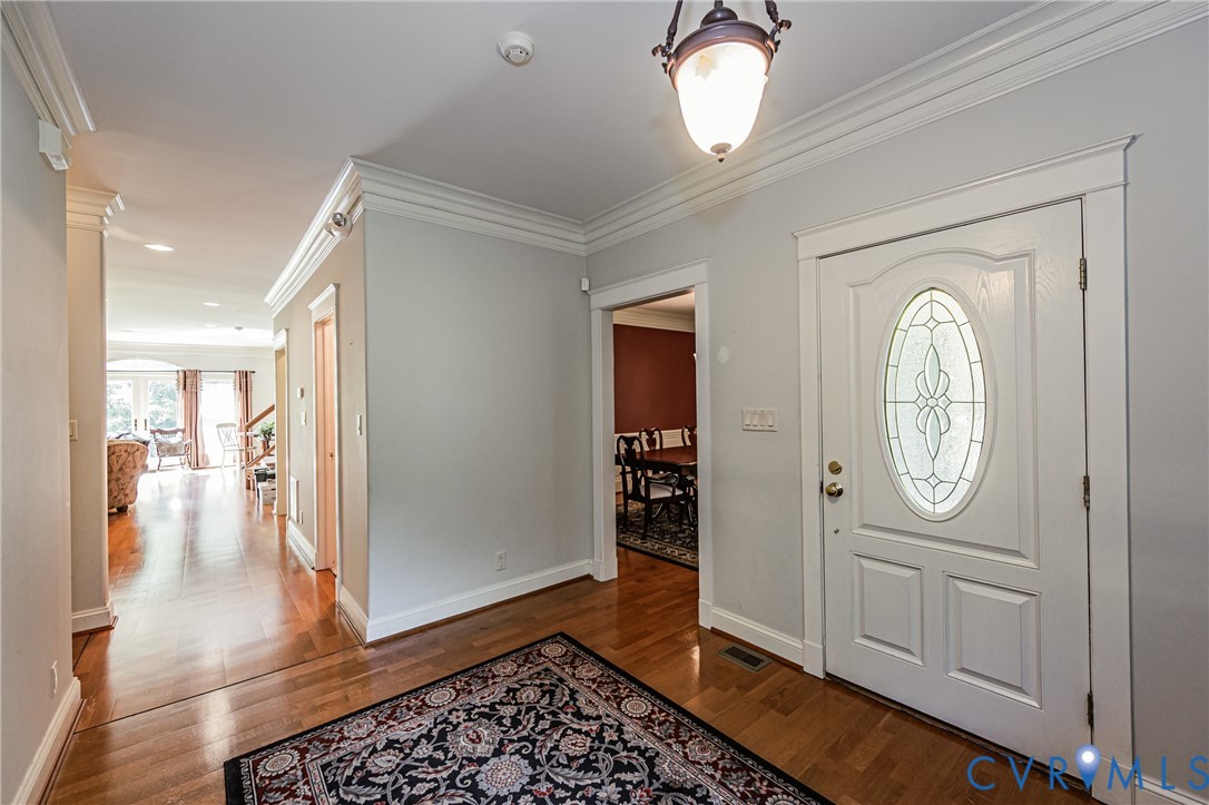 14454 King Rd Property Photo 3
