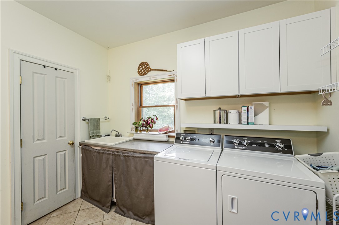 14454 King Rd Property Photo 25