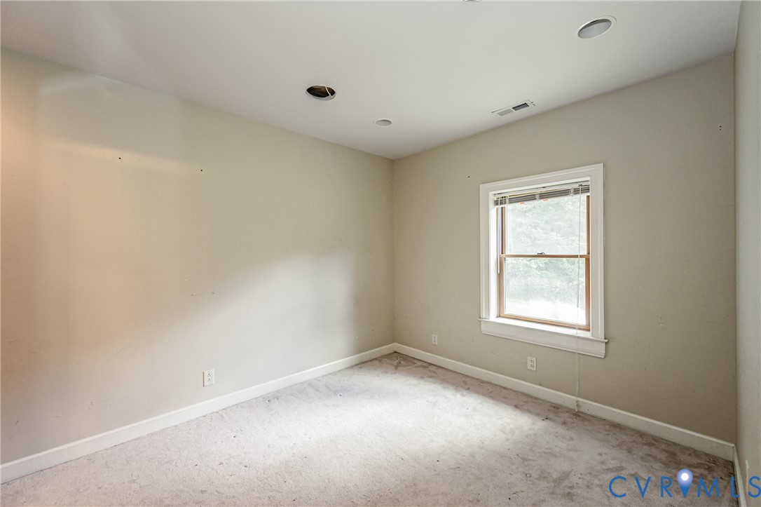 14454 King Rd Property Photo 34
