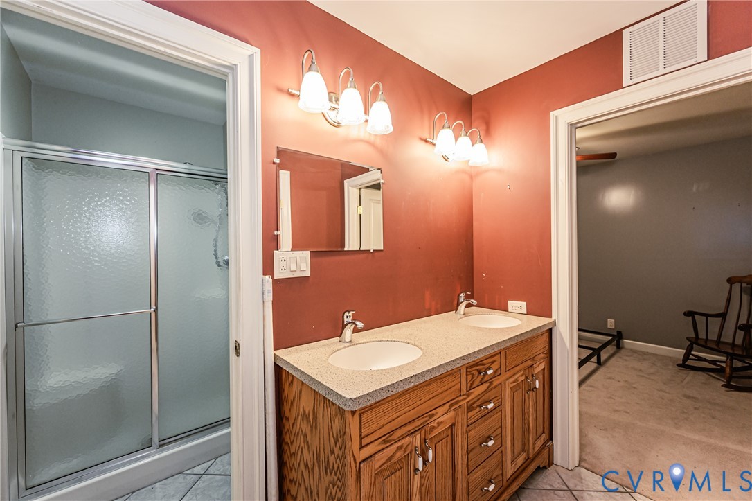 14454 King Rd Property Photo 36