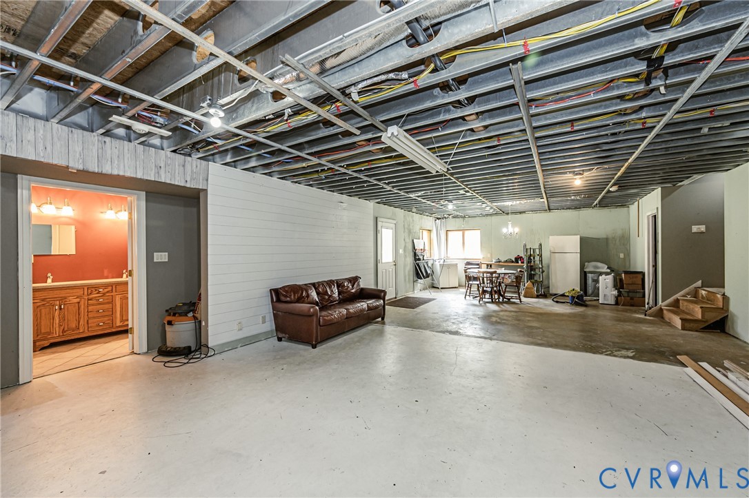 14454 King Rd Property Photo 40