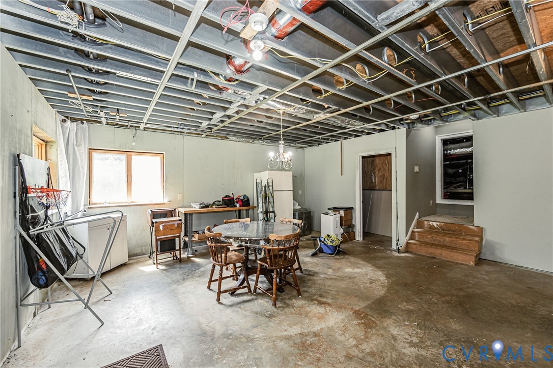 14454 King Rd Property Photo 42