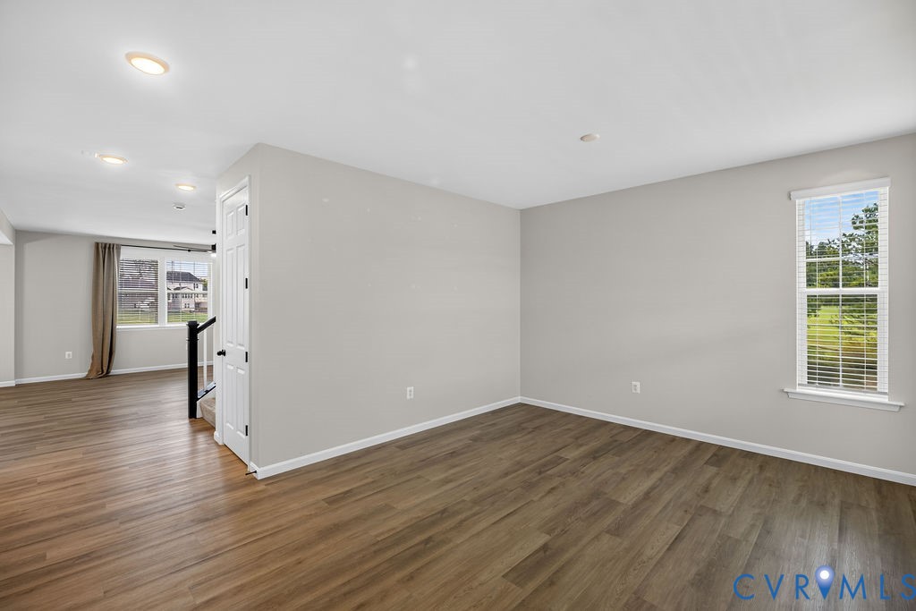 7040 Paine Pl Property Photo 5