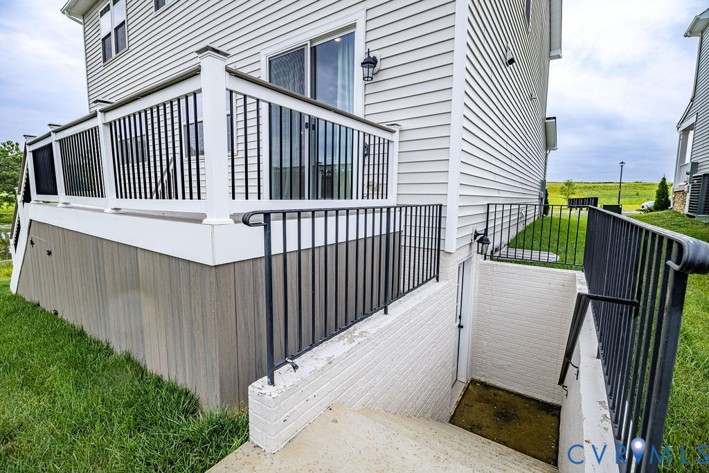 7040 Paine Pl Property Photo 44