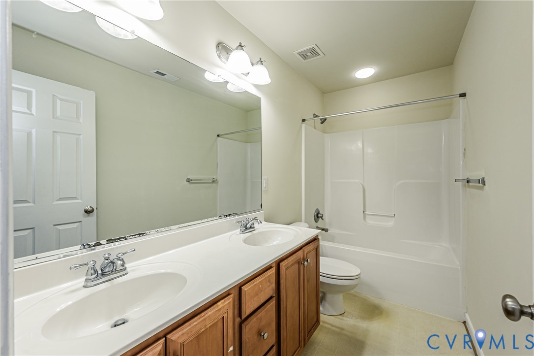2938 Patriots Landing Dr Property Photo 43