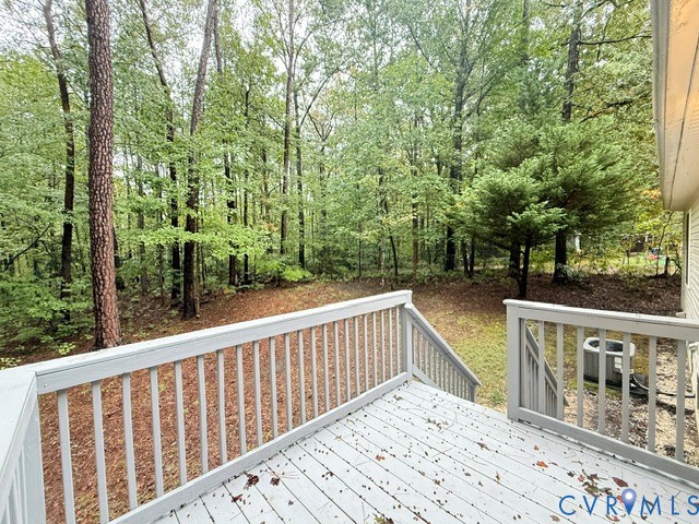 285 Devon Dr Property Photo 2