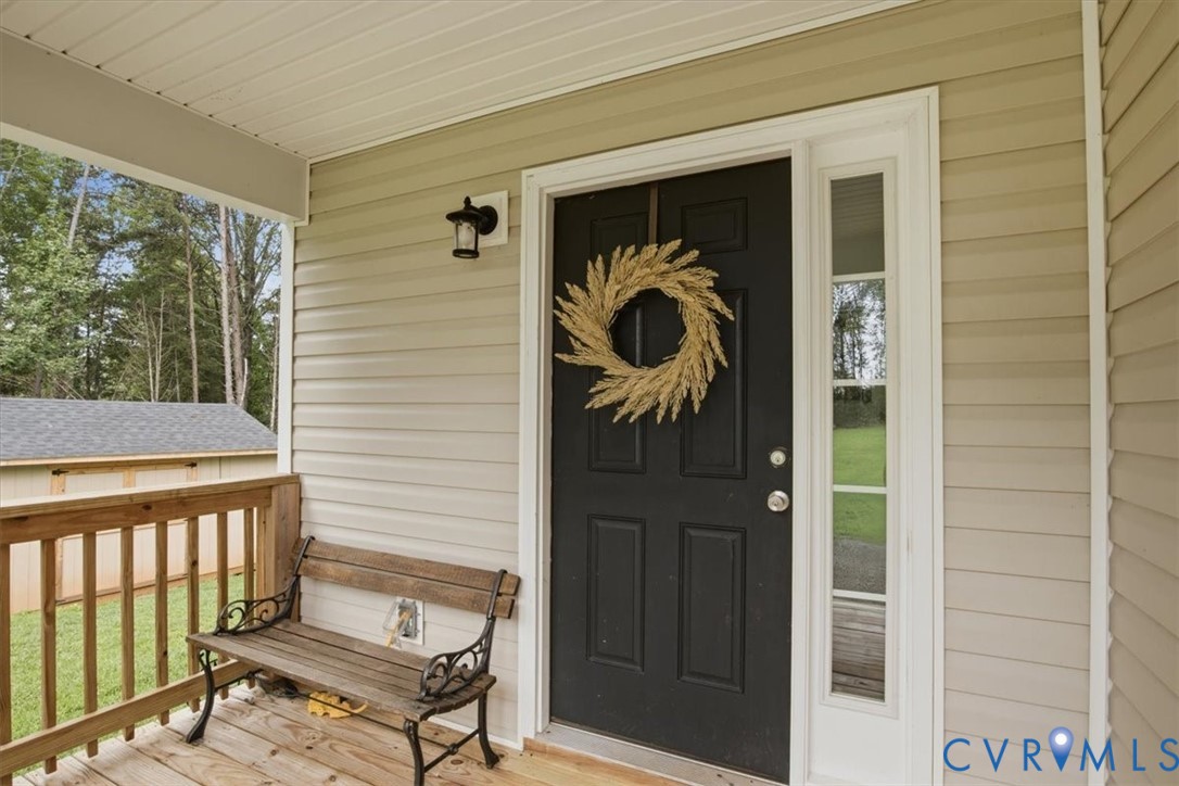 635 Spring Rd Property Photo 8