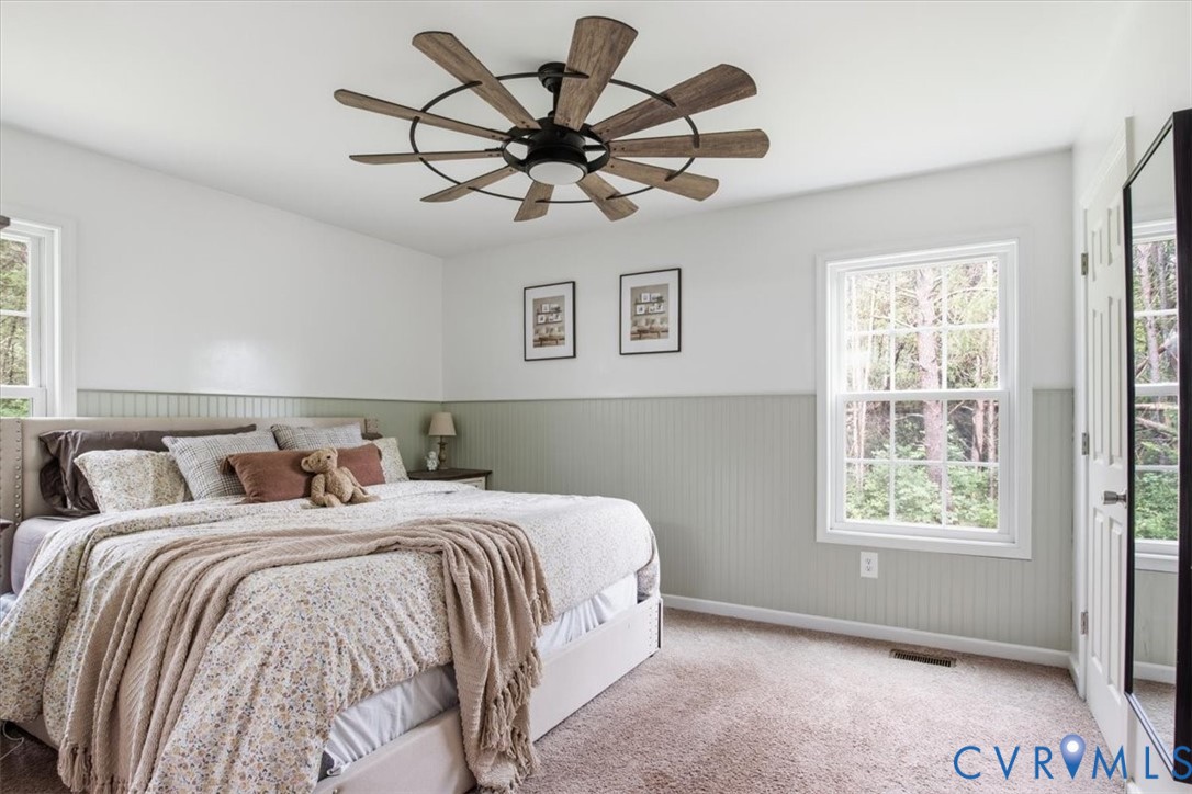 635 Spring Rd Property Photo 18