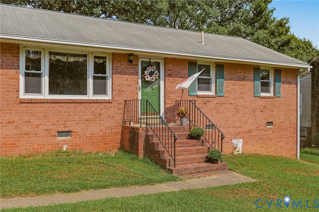 6420 Wimbledon Dr Property Photo 2