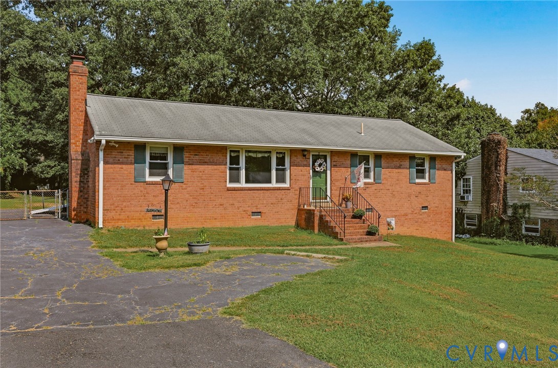 6420 Wimbledon Dr Property Photo 4