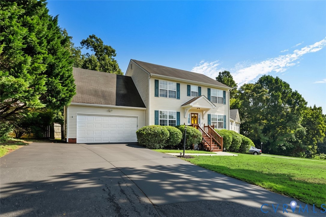 6733 Gills Gate Ct Property Photo 3