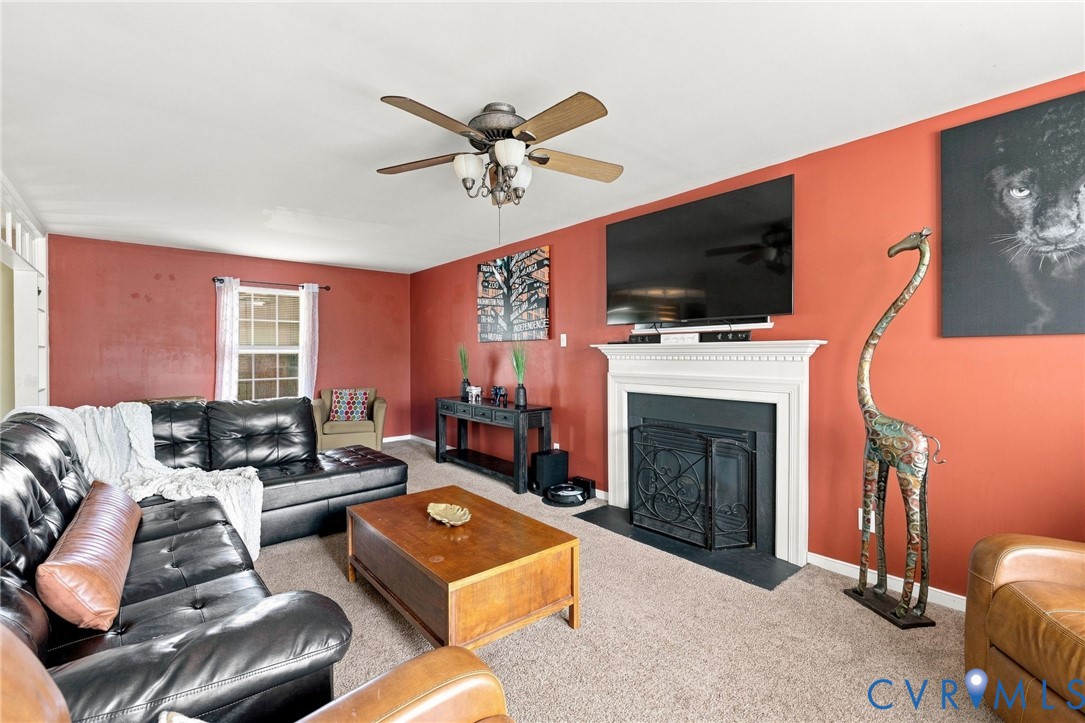 6733 Gills Gate Ct Property Photo 7