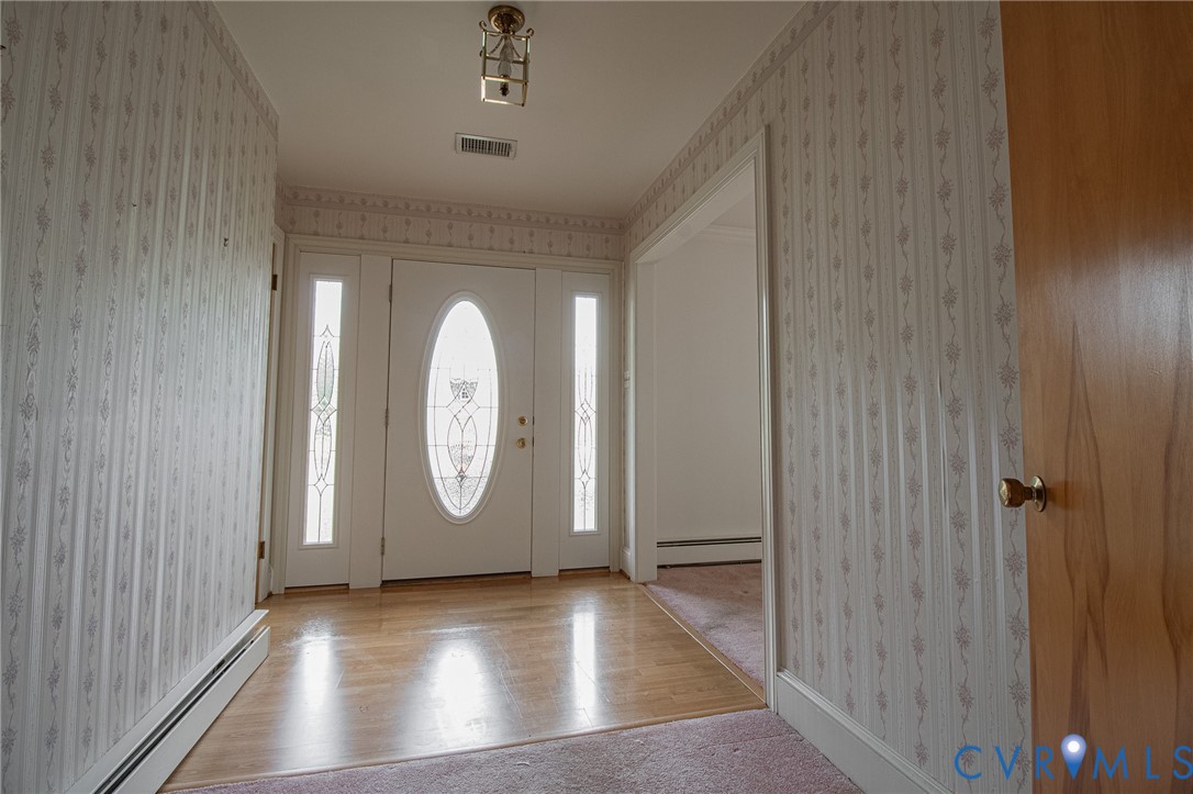 3306 Vinton St Property Photo 5