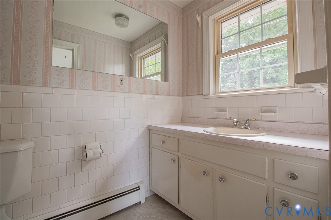 3306 Vinton St Property Photo 36