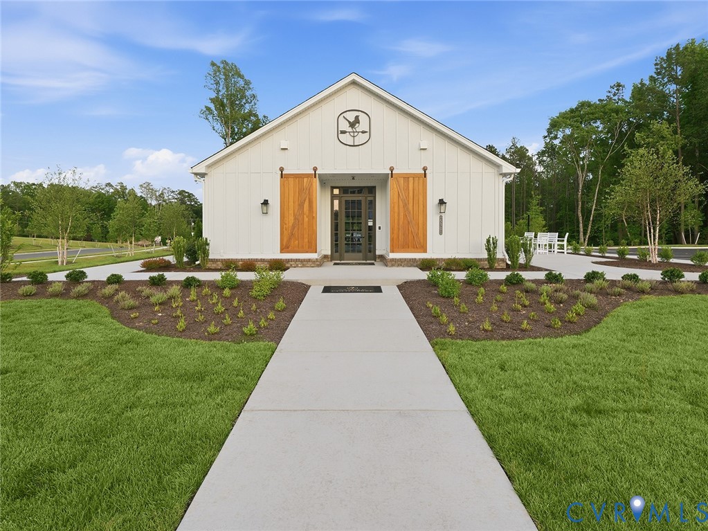 16842 Creek Parke Dr Property Photo 2
