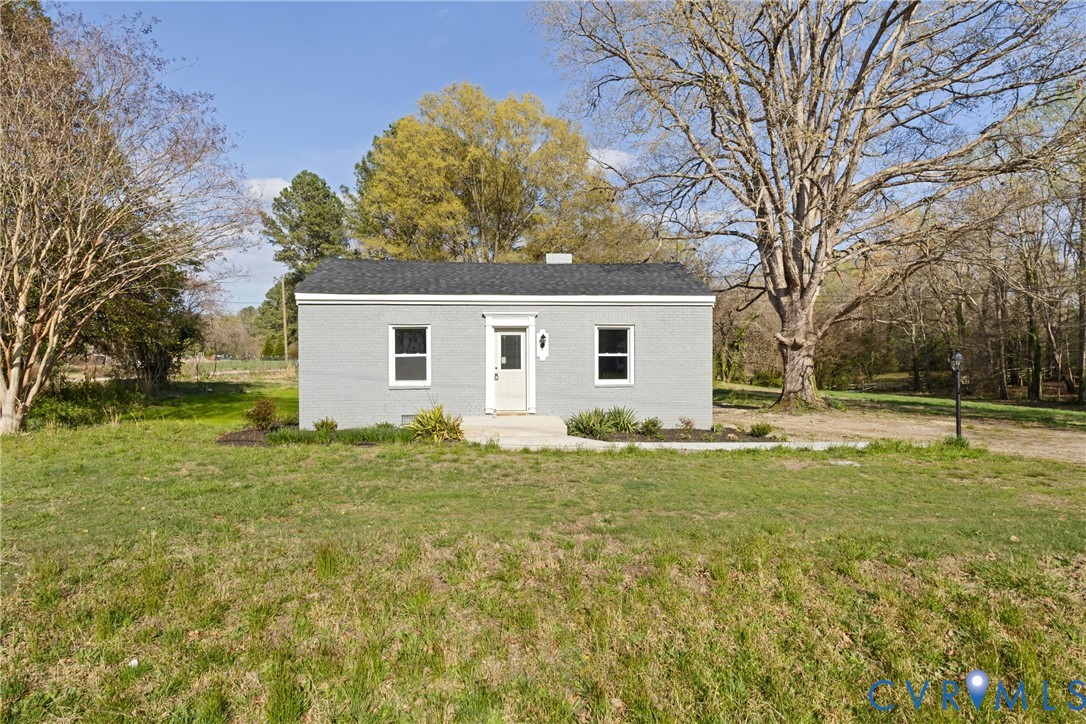 8464 Shady Grove Rd Property Photo 2