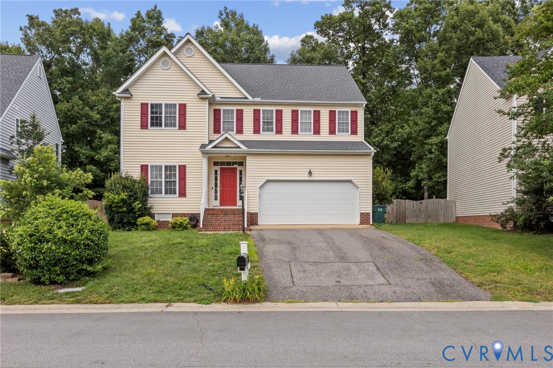 9520 Pine Trails Ct