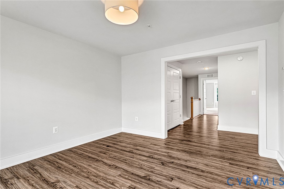 4347 Saunders Station Loop Unit#a Property Photo 17