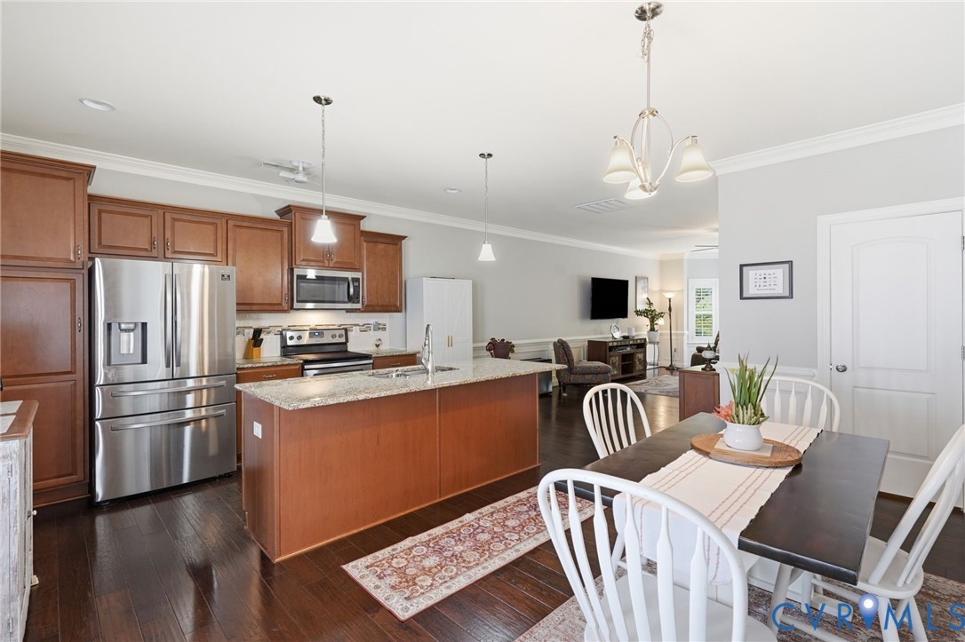 8104 Stony River Pl Property Photo 17