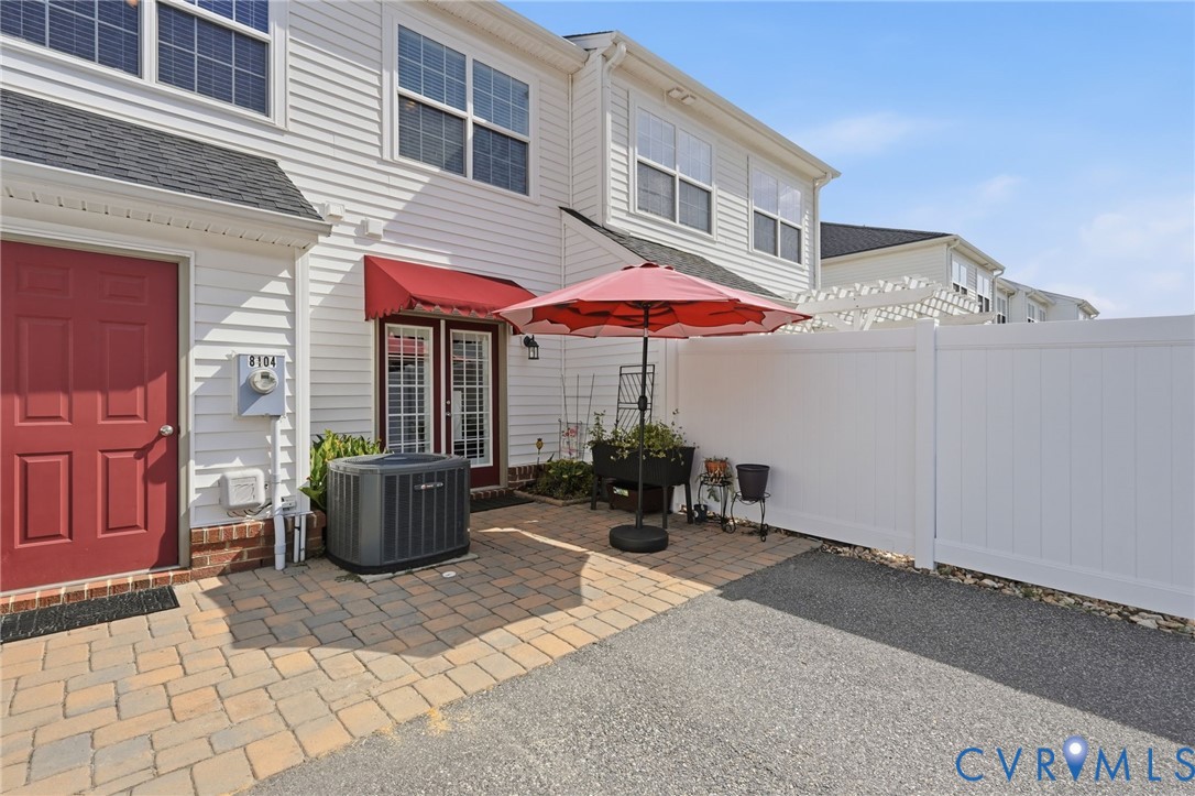 8104 Stony River Pl Property Photo 31