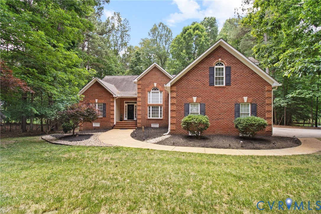 11125 Lyndenwood Dr Property Photo 1