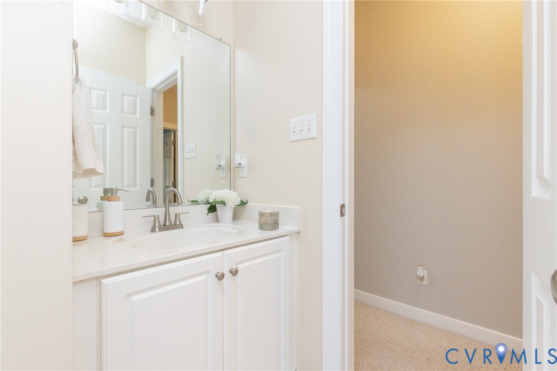11125 Lyndenwood Dr Property Photo 22