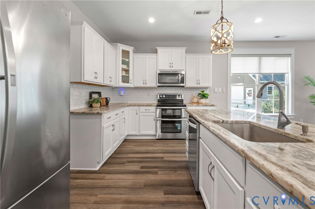 3730 Aston Trl Property Photo 6