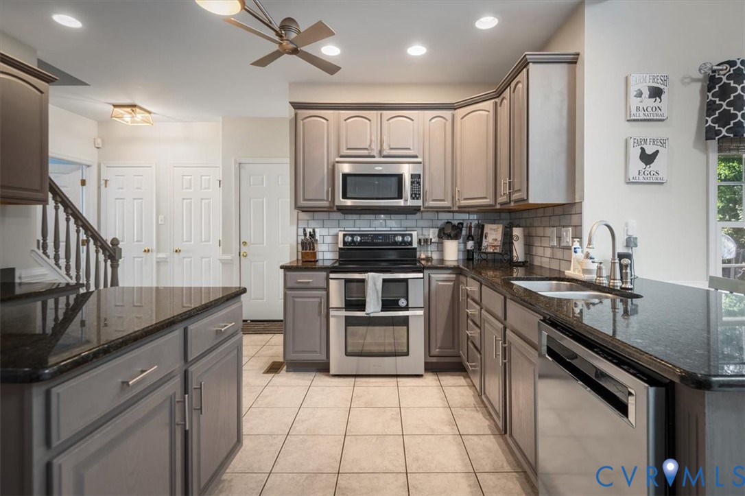 9629 Rockstone Ct Property Photo 15