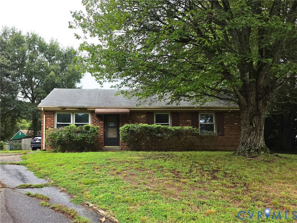 348 Argyll Cir Property Photo 1