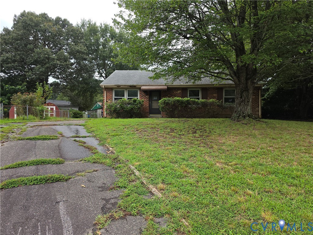 348 Argyll Cir Property Photo 2