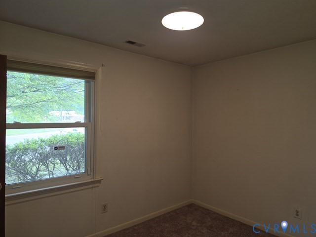 348 Argyll Cir Property Photo 5
