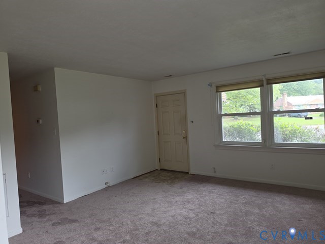 348 Argyll Cir Property Photo 9