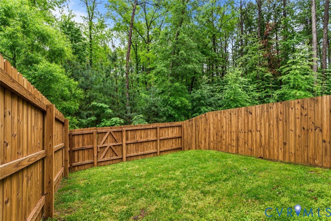 7905 Wistar Woods Ct Property Photo 37