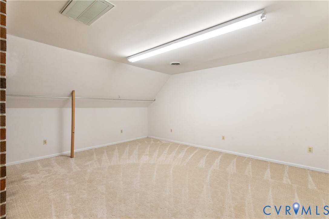 1524 Mount Pleasant Dr Property Photo 30
