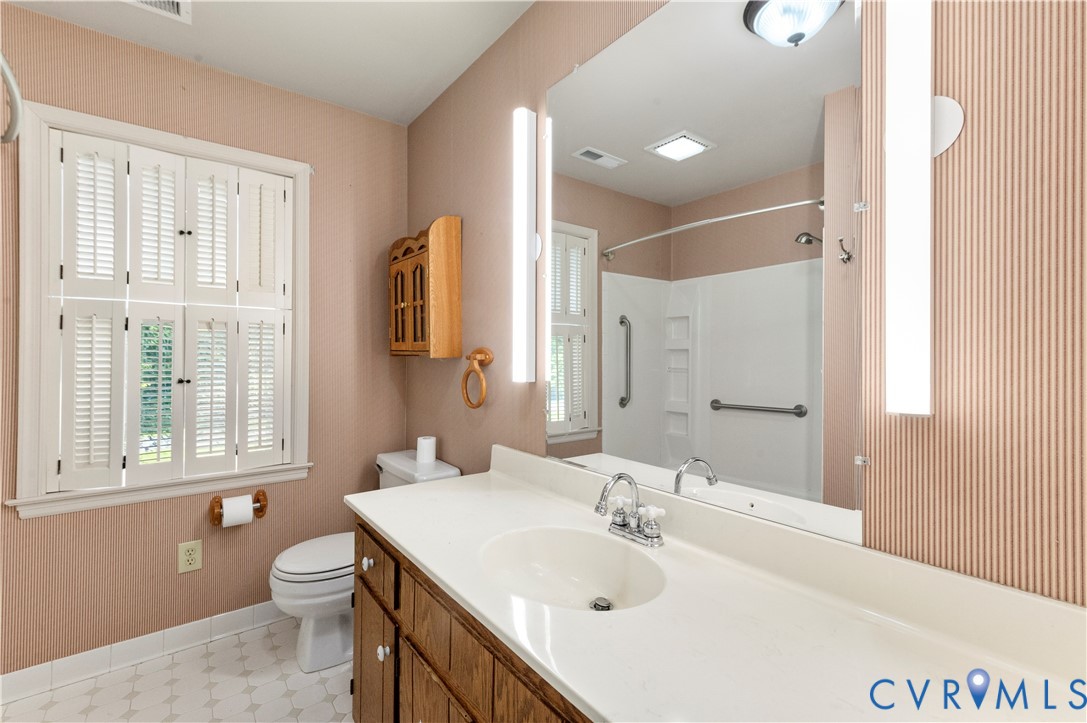 1524 Mount Pleasant Dr Property Photo 33