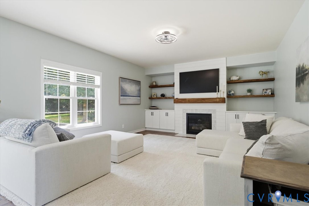 7065 Kenthurst Rd Property Photo 21