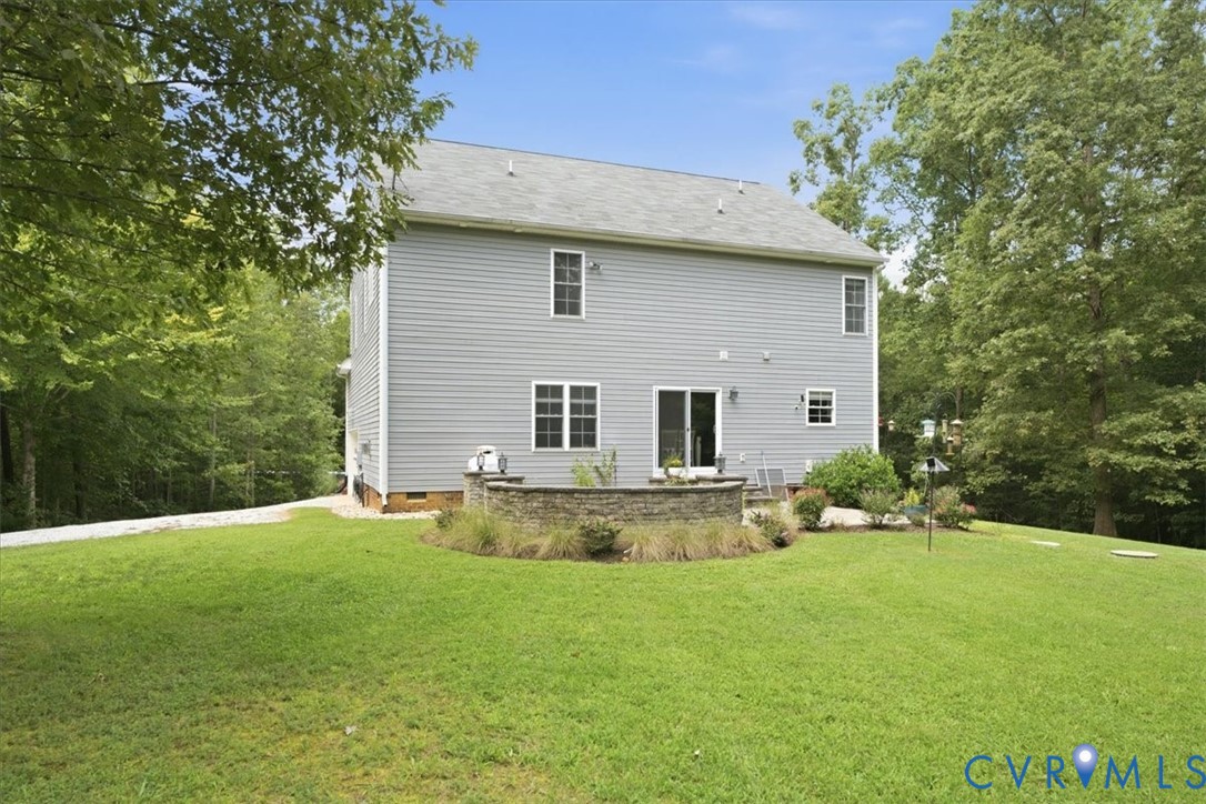 7065 Kenthurst Rd Property Photo 45