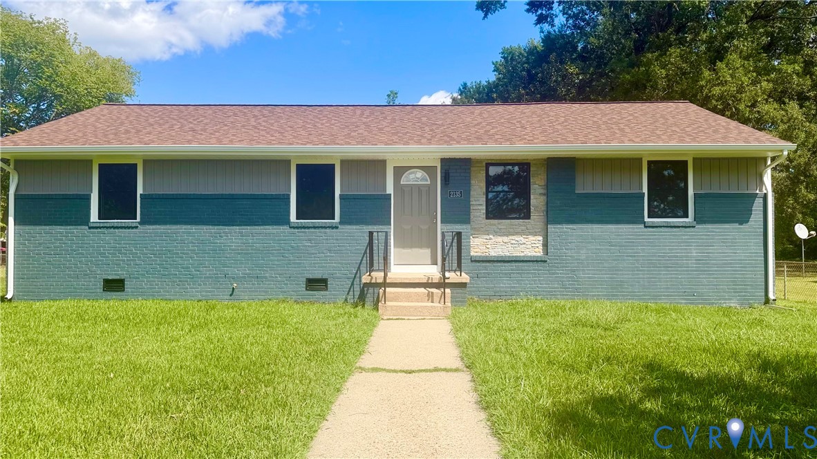 2135 Colston Property Photo 1