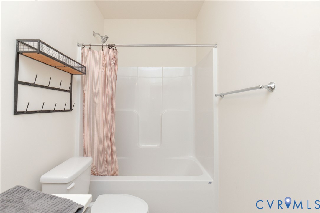 1329 Winfree Creek Ln Property Photo 31