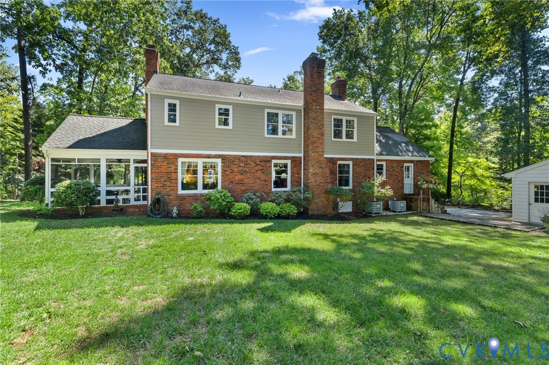 214 W Brook Run Dr Property Photo 4